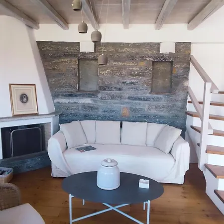 Сasa de vacaciones Cycladic Stone House With Pool & Sunset Views Gialiskari (Kea)