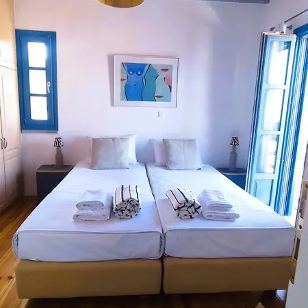 Cycladic Stone House With Pool & Sunset Views Gialiskari (Kea)