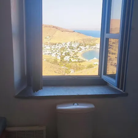 Cycladic Stone House With Pool & Sunset Views Сasa de vacaciones